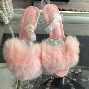 Fashion Nova Blush Furry Women's Slippers